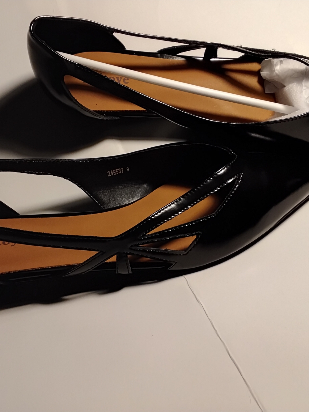 Women’s Black Pointed Toe Slingback Flats - Picture 4 of 6